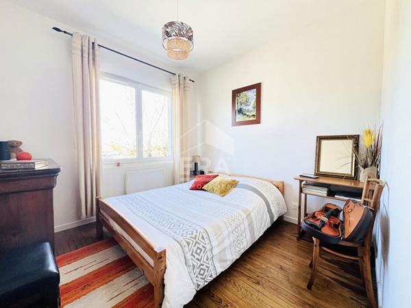 RARE - APPARTEMENT DE CARACTERE - GRANDE TERRASSE - PLEIN CENTRE