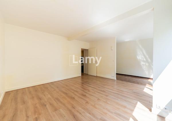 Appartement + cave et parking