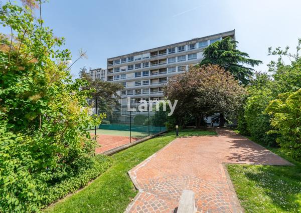 Appartement + cave et parking