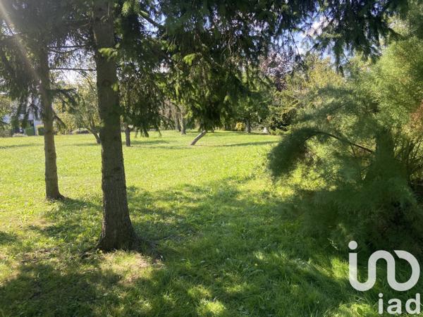 Maison traditionnelle 6 pièces de 142 m² à Santeny (94440)