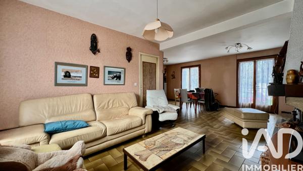 Maison à vendre 6 pièces 129 m² Mandres-les-Roses