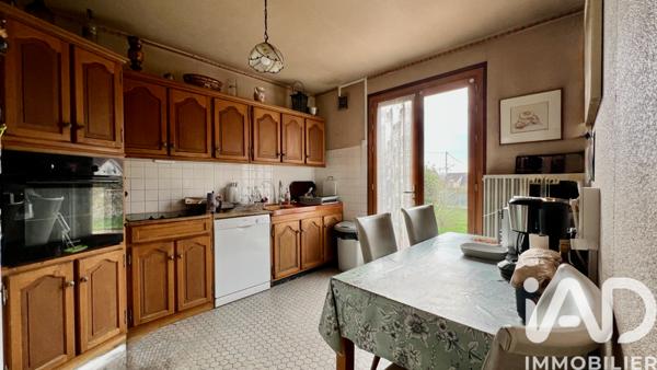 Maison à vendre 6 pièces 129 m² Mandres-les-Roses