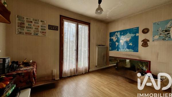 Maison à vendre 6 pièces 129 m² Mandres-les-Roses