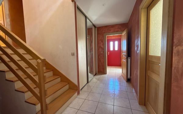 Maison à vendre    6 pièces •  Damparis