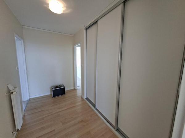 Appartement T4 à louer - 72 m² (réf : 548594)