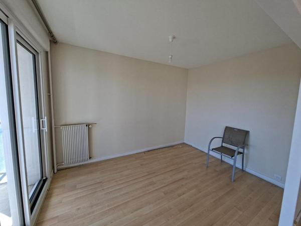 Appartement T4 à louer - 72 m² (réf : 548594)