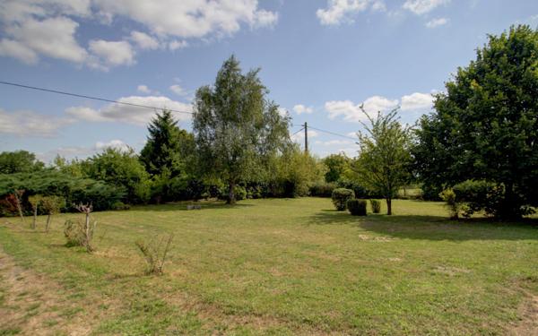 Maison à vendre    4 pièces •  Ingré