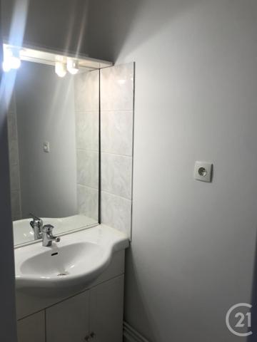 Appartement T2 à vendre  2 pièces - 27,30 m2 AUBAGNE - 13