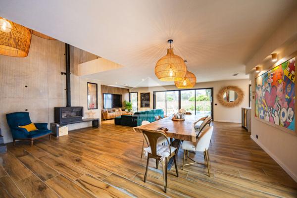 Perpignan "Le Parc du Mas Vermeil" : Maison de standing, 4 chambres, garage double et jardin avec piscine bali