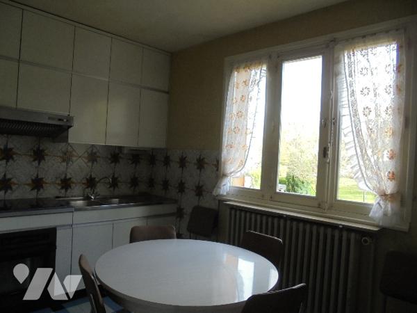 Maison de ville secteur calme à proximité de la gare