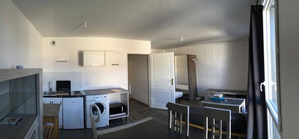 Appartement situé à Compiègne proche UTC - 35,59 m2, et PK en sous-sol