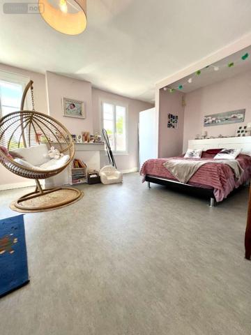 Maison de ville à vendre à Châtillon-sur-Indre dans l'Indre (36700), ref : 016/456