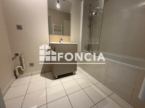 Location Appartement 2 pièces 45 m² - 6 RUE PASTEUR Besancon 25000