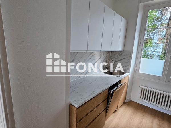 Location Appartement 3 pièces 64.96 m² - 2 RUE DES CAPUCINES Dijon 21000