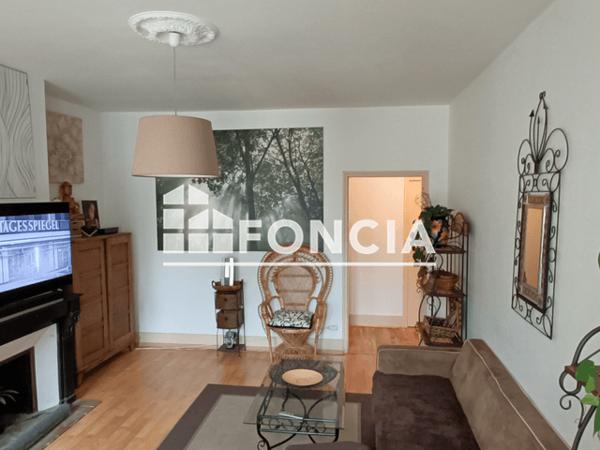 Location Appartement 4 pièces 108 m² - 8 BIS RUE MONCEY Besancon 25000