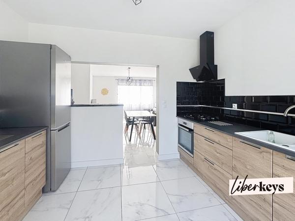 Charmante maison en pierre rénovée – plain-pied – fort potentiel d’agrandissement – Brain-sur-Allonnes