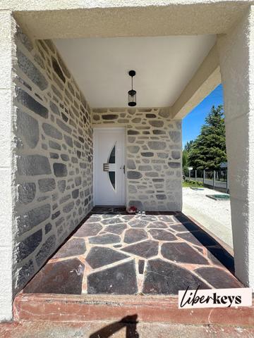 Charmante maison en pierre rénovée – plain-pied – fort potentiel d’agrandissement – Brain-sur-Allonnes