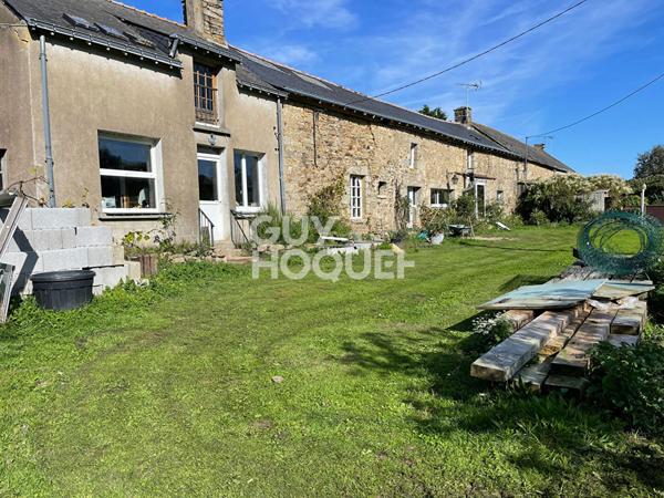 Vaste longère à Vendre à Marzan de plus de 400 m² !