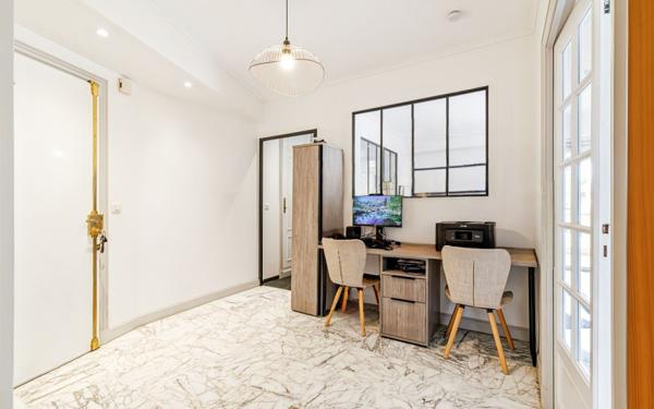 Appartement à vendre    4 pièces • 121,85 m2 Nice