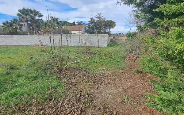 Terrain à vendre    Fleury