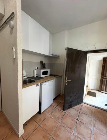 Immeuble de 145 m² à Piolenc, 5 appartements et garage