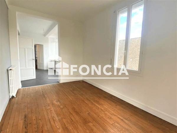 Location Appartement 4 pièces 70 m² - 23 RUE DE LA REPUBLIQUE Pontacq 64530