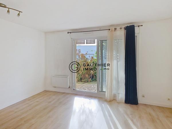 Appartement
         2 pièces
        - 50 m²