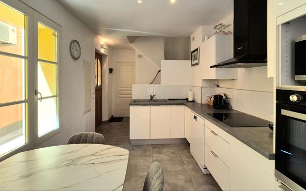 Maison à vendre    4 pièces • 49,41 m2 Fréjus