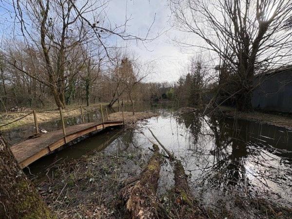 Plan d'eau 4182m² Buzançais