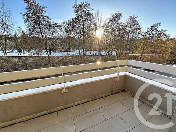 Appartement F2 à vendre  2 pièces - 38,69 m2 LE KREMLIN BICETRE - 94