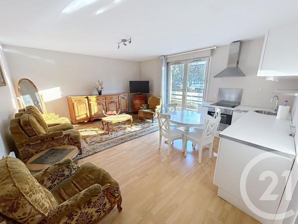 Appartement F2 à vendre  2 pièces - 38,69 m2 LE KREMLIN BICETRE - 94