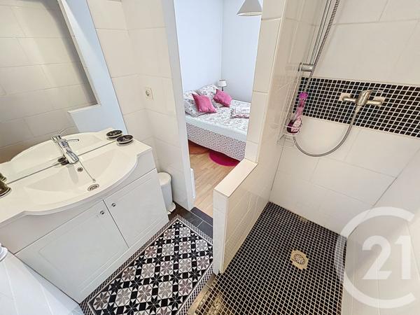 Appartement F2 à vendre  2 pièces - 38,69 m2 LE KREMLIN BICETRE - 94