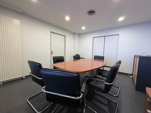 Trois bureaux Pontoise Centre Ville 41.5 m2