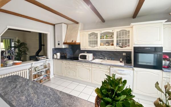 Maison à vendre    5 pièces •  Donnery