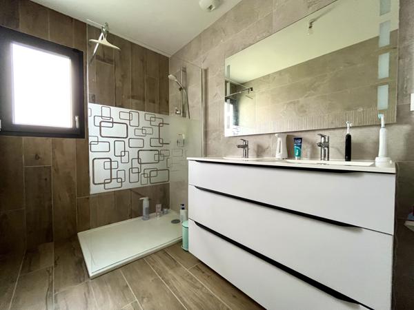 Maison 4 pièces - 90 m²