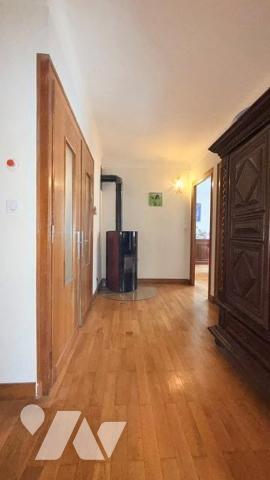 Bâtiment mixte d'habitation et d'activité professionnelle.