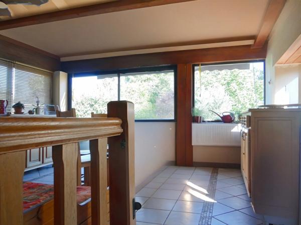 Maison à vendre 5 pièces plus grange avec terrain de 2620 m2 LAPEYROUSE (63)