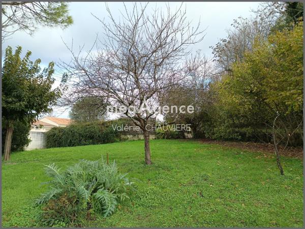 Maison à Segonzac, 16130 - 5 pièces 109m²