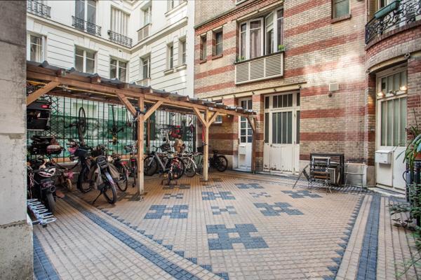 Chambre Paris 17 e - PIERRE DEMOURS