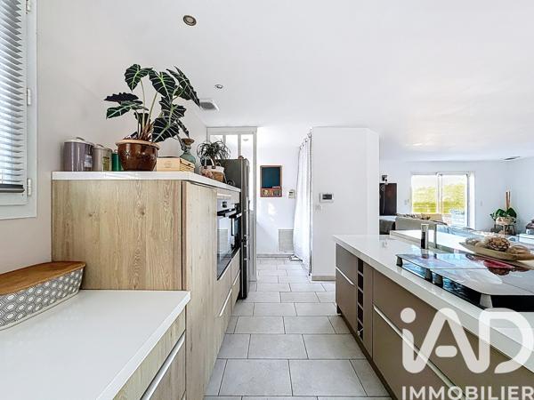 Maison à vendre 5 pièces 152 m² Clermont-l'Hérault