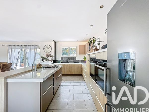 Maison à vendre 5 pièces 152 m² Clermont-l'Hérault