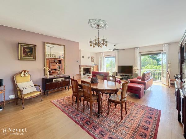 Maison 140 m² avec dépendance, deux garages sur un terrain de 530 m² – Charly (69390