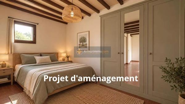 Vente                                                      Maison
                        
                     2 pièces                      57 m2                     à Fréjus
