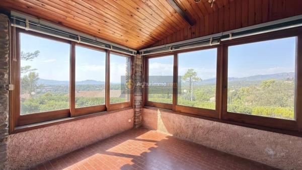 Vente                                                      Maison
                        
                     2 pièces                      57 m2                     à Fréjus