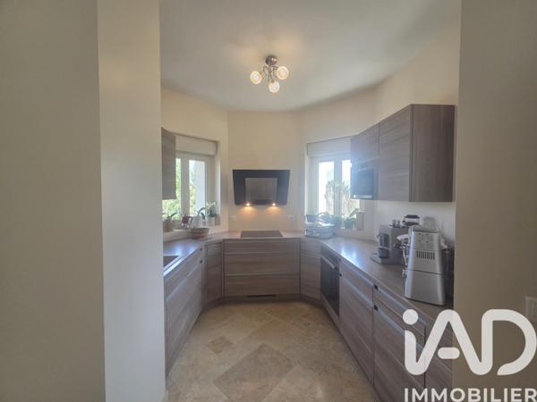 Appartement à vendre 4 pièces 75 m² Saint-Fargeau-Ponthierry