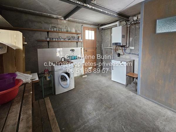 maison de ville avec extérieur et garage