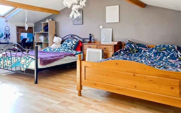 Maison à vendre    4 pièces • 92 m2 Villeneuve