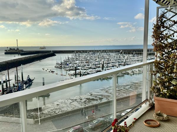 Le Havre (76600) LE HAVRE APPARTEMENT 104 M2 VUE MER ÉTAGE ÉLEVÉ 3 CHAMBRES