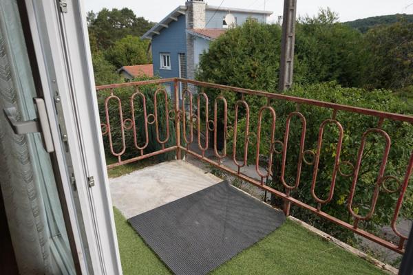 Maison de 85m² à rénover sur un terrain constructible de 1700m².