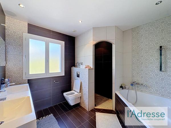 Villa 192 m² - Piscine - Garage- Vue mer - ECCICA SUARELLA